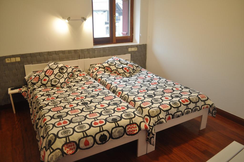 Hostal Auzoa Bera  Room photo