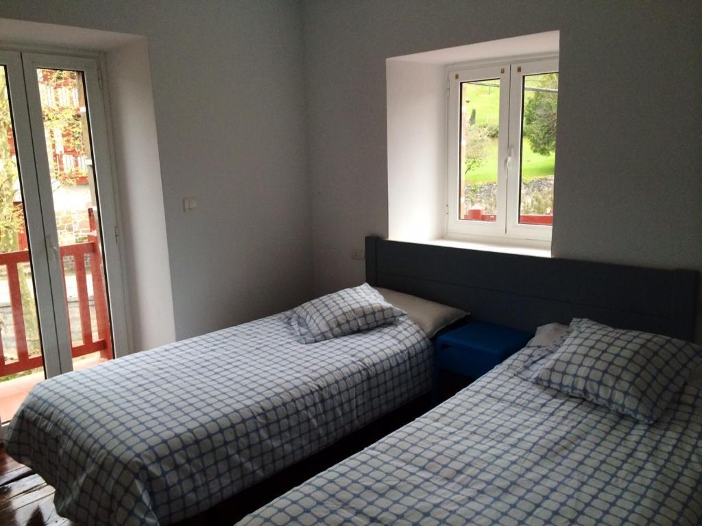 Hostal Auzoa Bera  Room photo